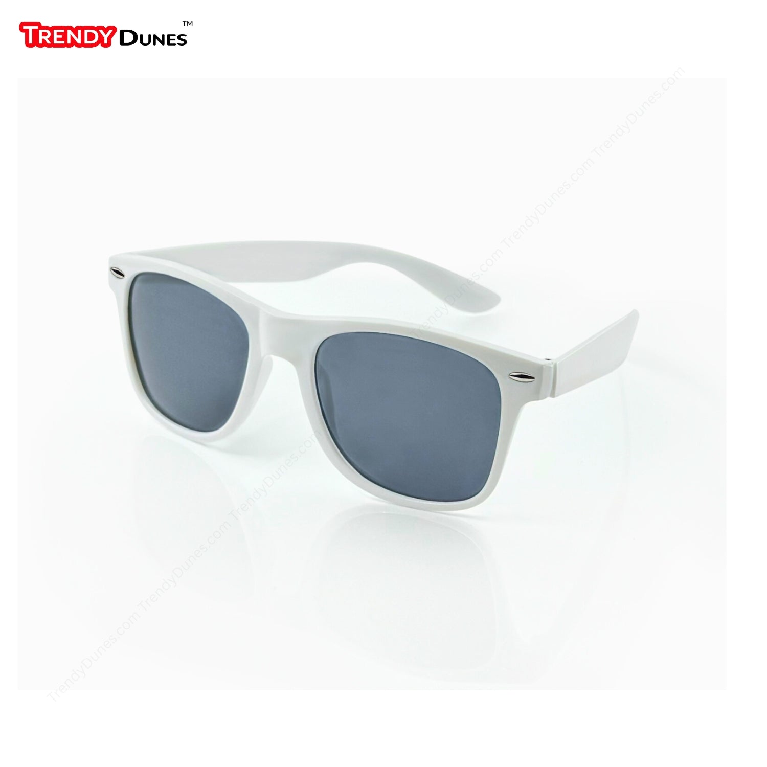 TrendyDunes Polarized UV400 Wayfarer Sunglasses with Nail Accents. Black EVA Case & Microfiber Cloth – 5 Stylish Frame & Lens Variants