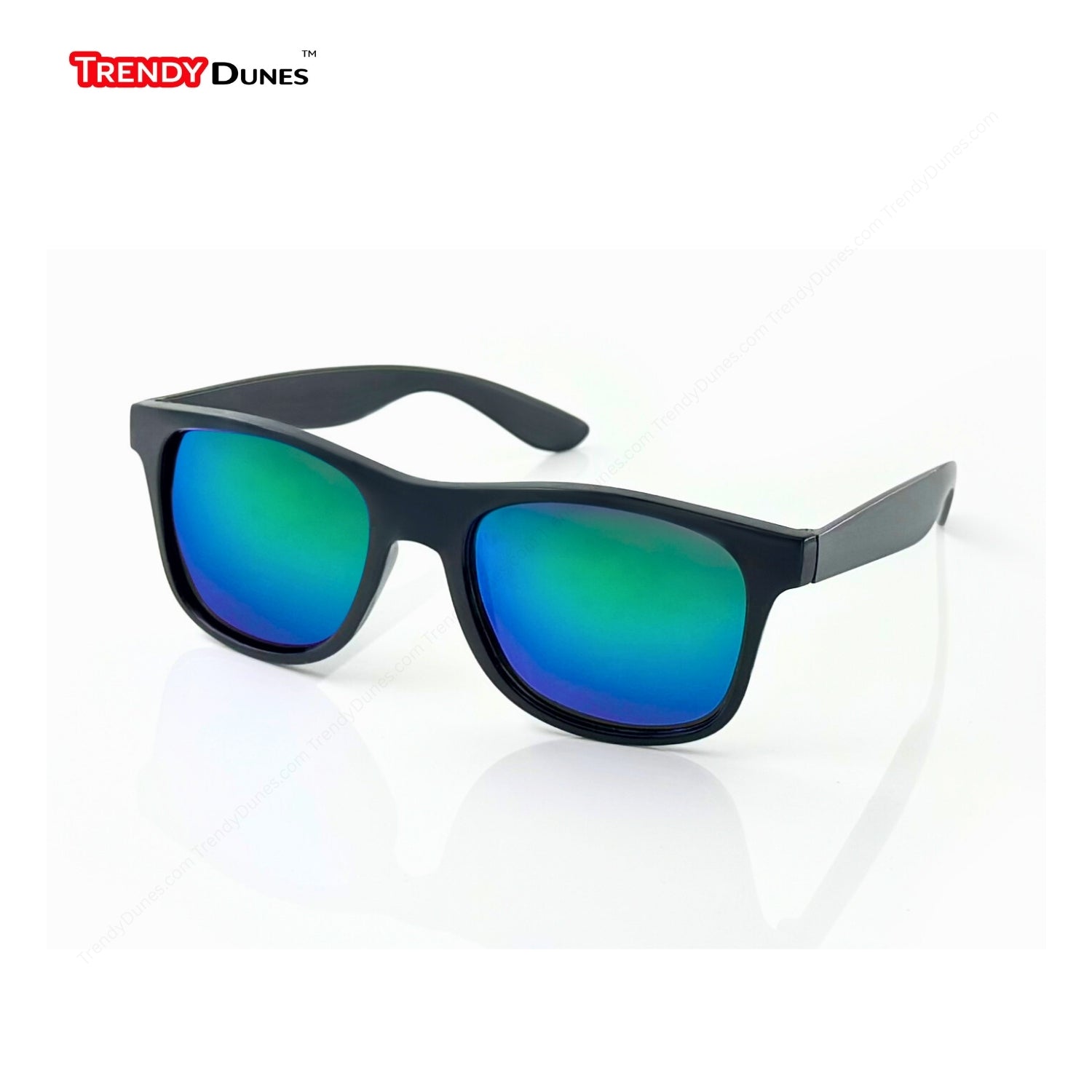 TrendyDunes Premium Polarized Wayfarer Sunglasses – Sleek Unisex Design, UV400 Protection, Lightweight Polycarbonate Frame, CE Certified. Hard EVA Zipper Case with Hook